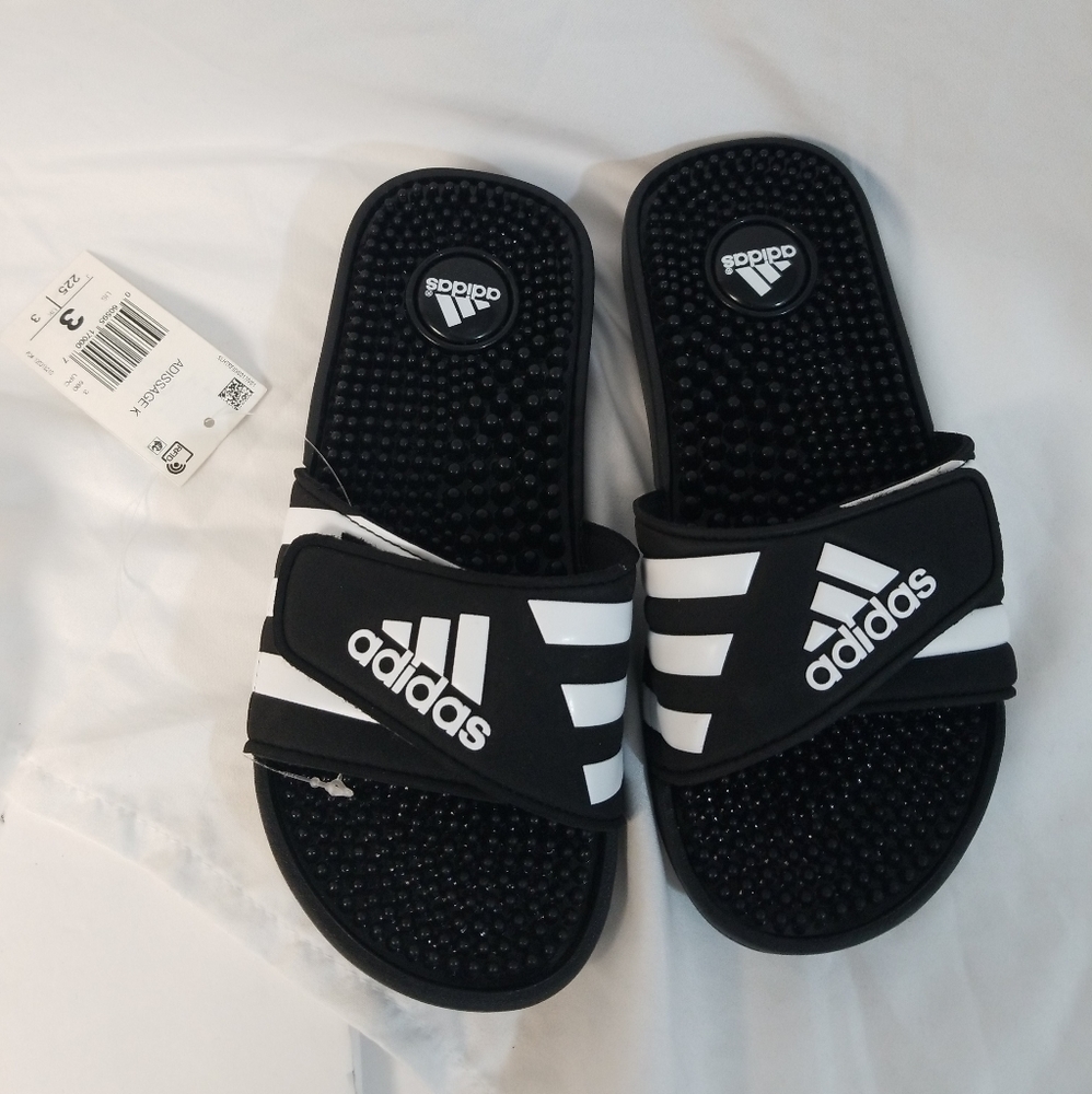 Adidas Adissage Size 3 Slides